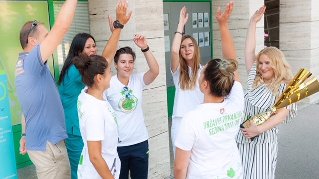 ŽNK Olimpija še drugič zapored z zdravimi stopali do najboljših v državi